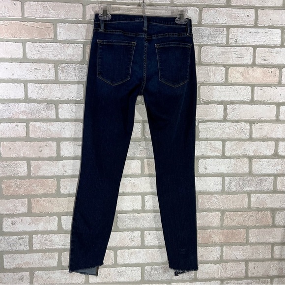 Frame Le Skinny de Jeanne Cascade Hem Jeans in Farrell Wash Size 27 - Picture 9 of 11
